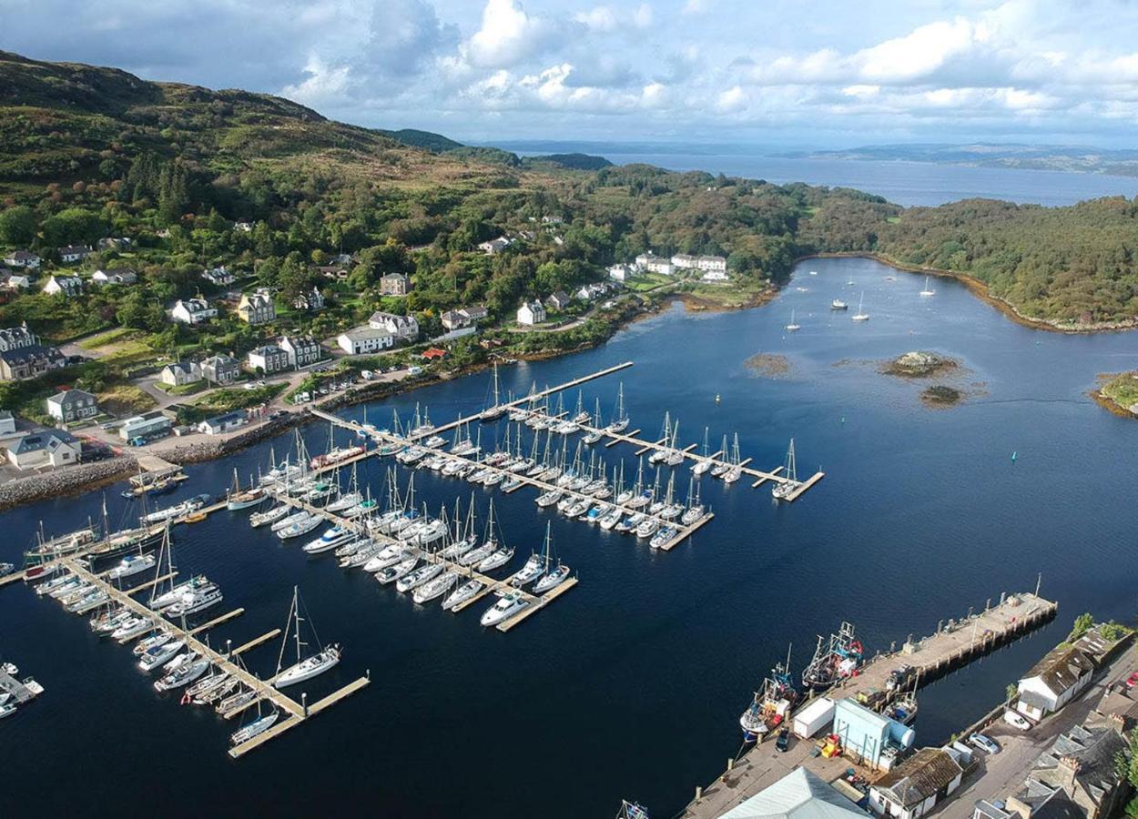 Penlea 1-Bed Flat With Harbour View In Tarbert Apartment Tarbert  Exterior photo
